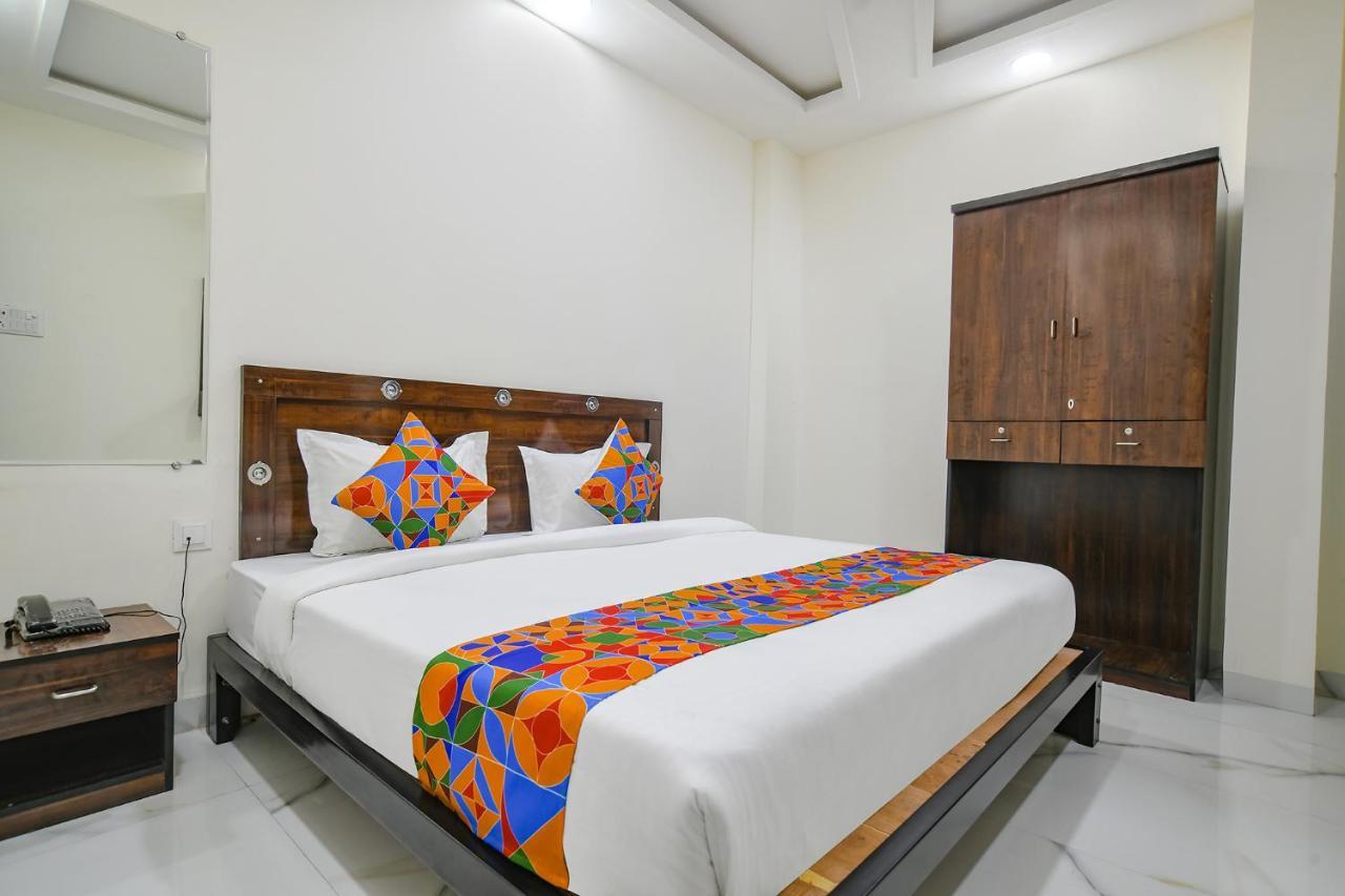 Fabhotel Dr Greens Indore Exterior photo
